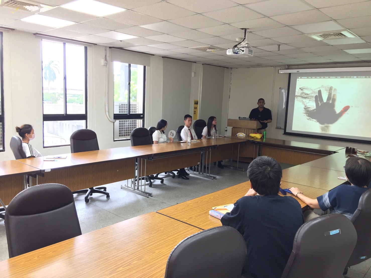 Invited Talk of  Dr. Dino Ponnampalam龍迪論博士-04